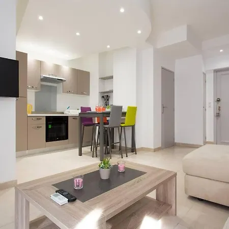 2 Pieces De Jonathan - Les Pins Centre - Proche Plages Apartment *