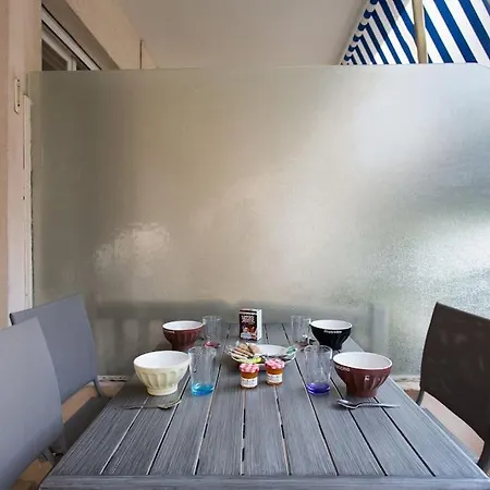 2 Pieces De Jonathan - Les Pins Centre - Proche Plages דירה