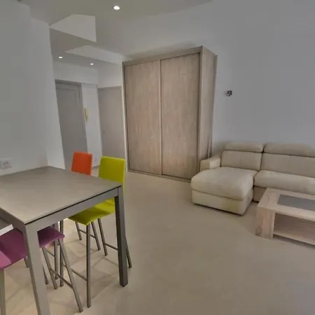 Apartment 2 Pieces De Jonathan - Les Pins Centre - Proche Plages Juan-les-Pins